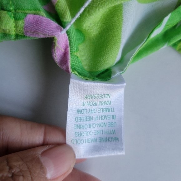 Lilly pulitzer Ruffle Pleated skirt size medium ,lined elastic . - Picture 5 of 9